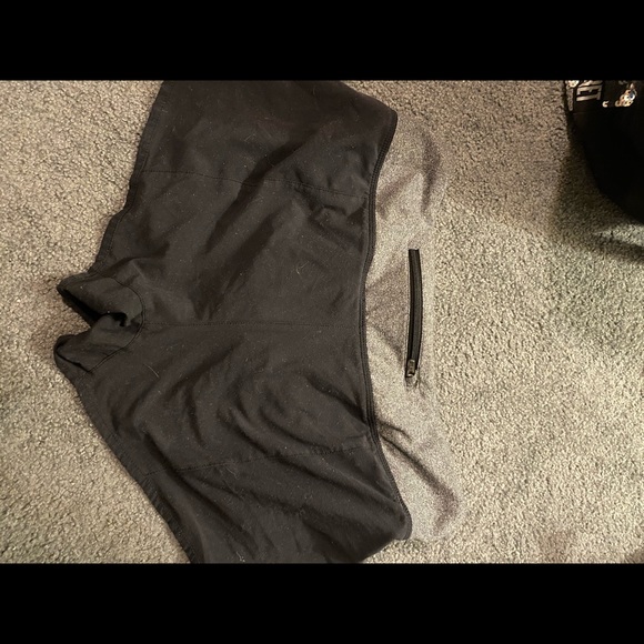 Nike Dri-Fit Shorts - Picture 2 of 3